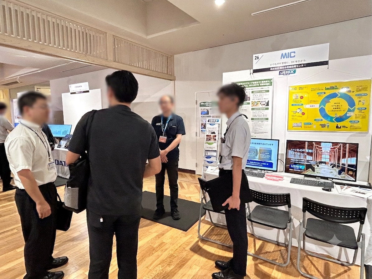 ブースでのご相談・情報交換の様子